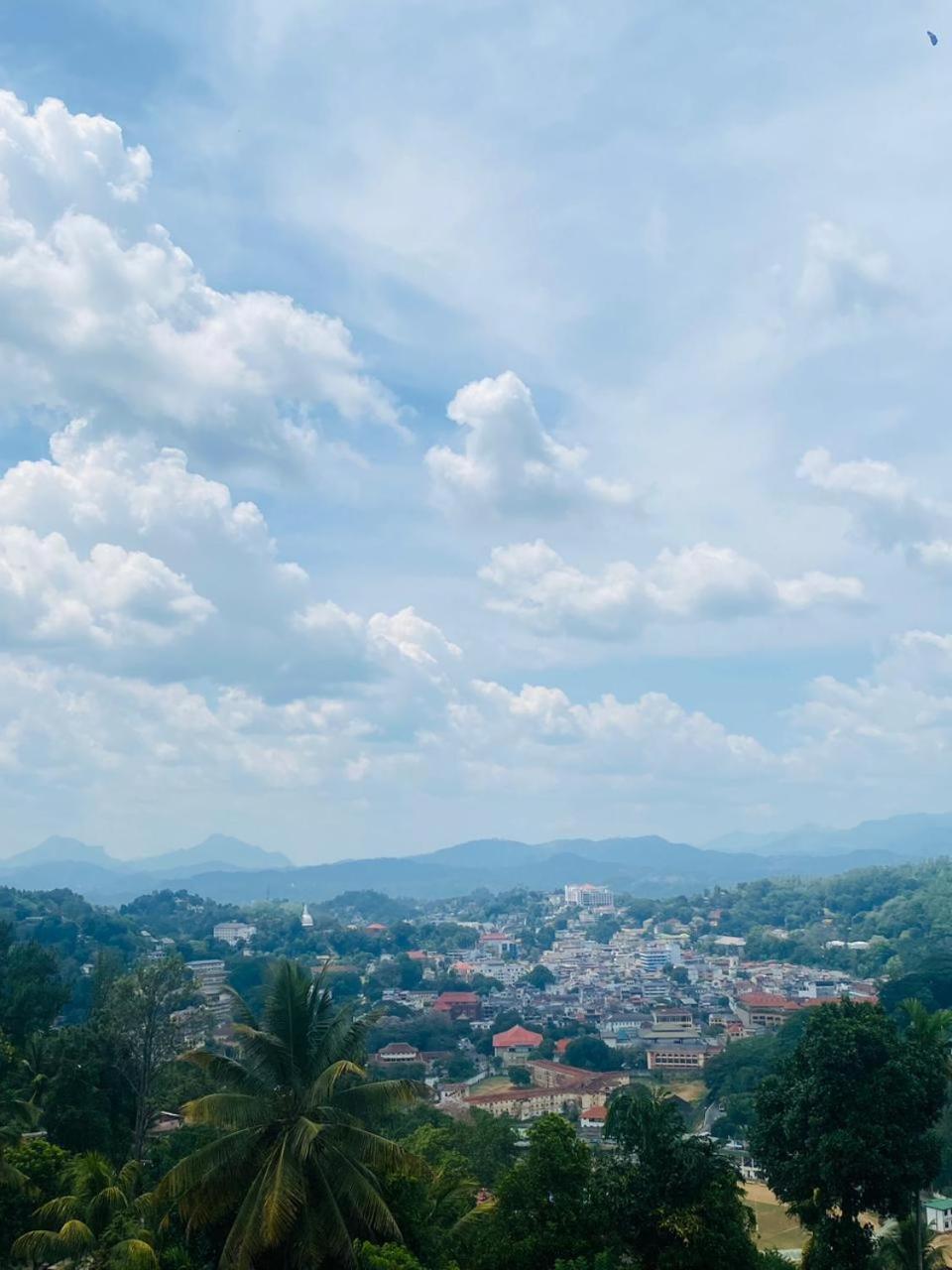 Oneview Chalet 캔디 외부 사진